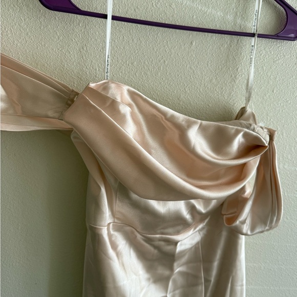 Birdy Grey Shiny Satin Champagne Mia Dress Size M - Picture 4 of 6